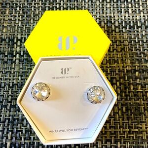 ✨NEW BOMB PARTY EARINGS✨